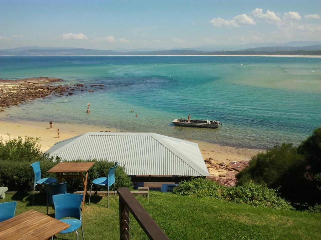 Wandarrah Lodge Hostel Merimbula Exterior photo